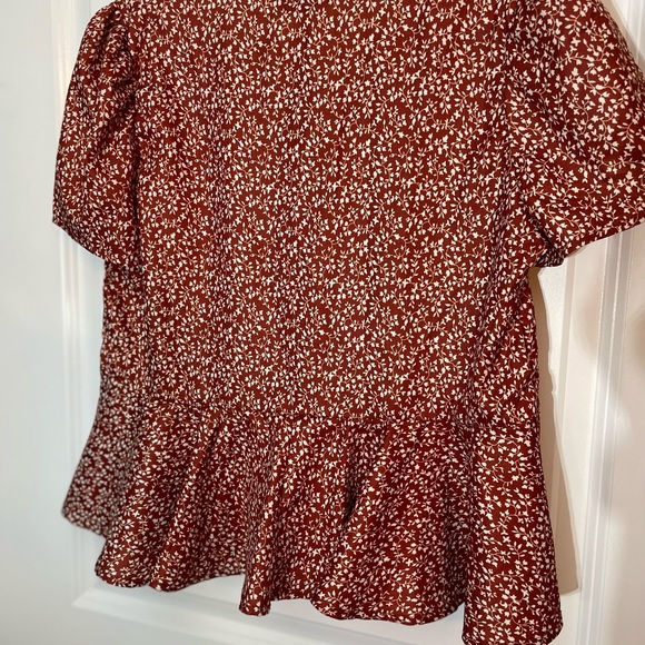 Red Top with Floral Pattern NWOT - Picture 3 of 3